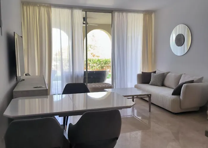 Appartamento Elite 3bdr With Garden Beside Corral Reef Hurghada