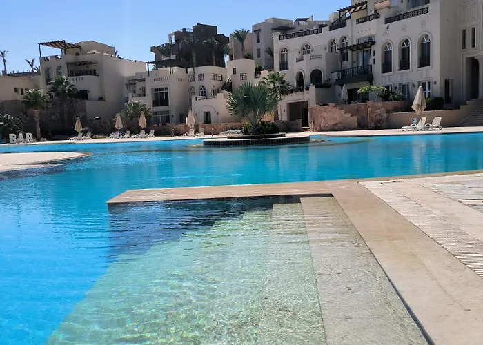 Elite 3bdr With Garden Beside Corral Reef Appartamento Hurghada